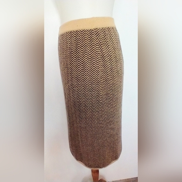 VINTAGE LORD & TAYLOR 2 PC WOOL ENSEMBLE - Picture 6 of 12